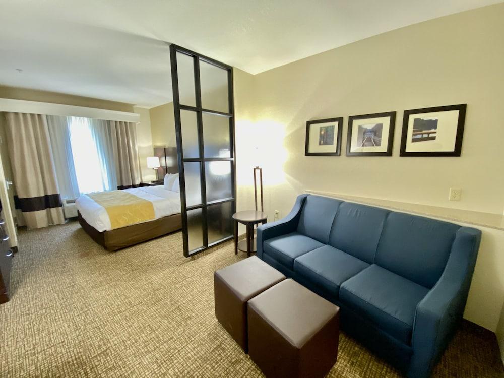 Comfort Suites Byron Warner Robins Exterior photo