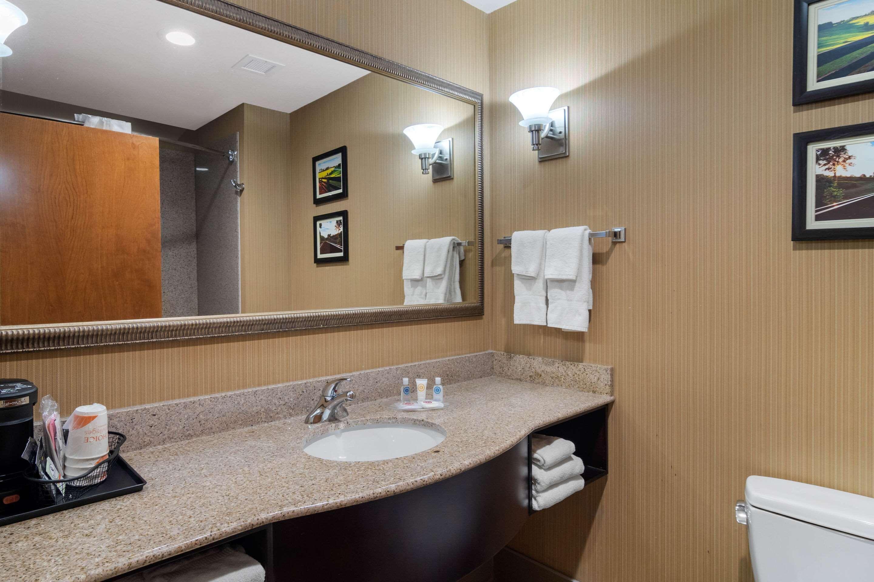 Comfort Suites Byron Warner Robins Exterior photo