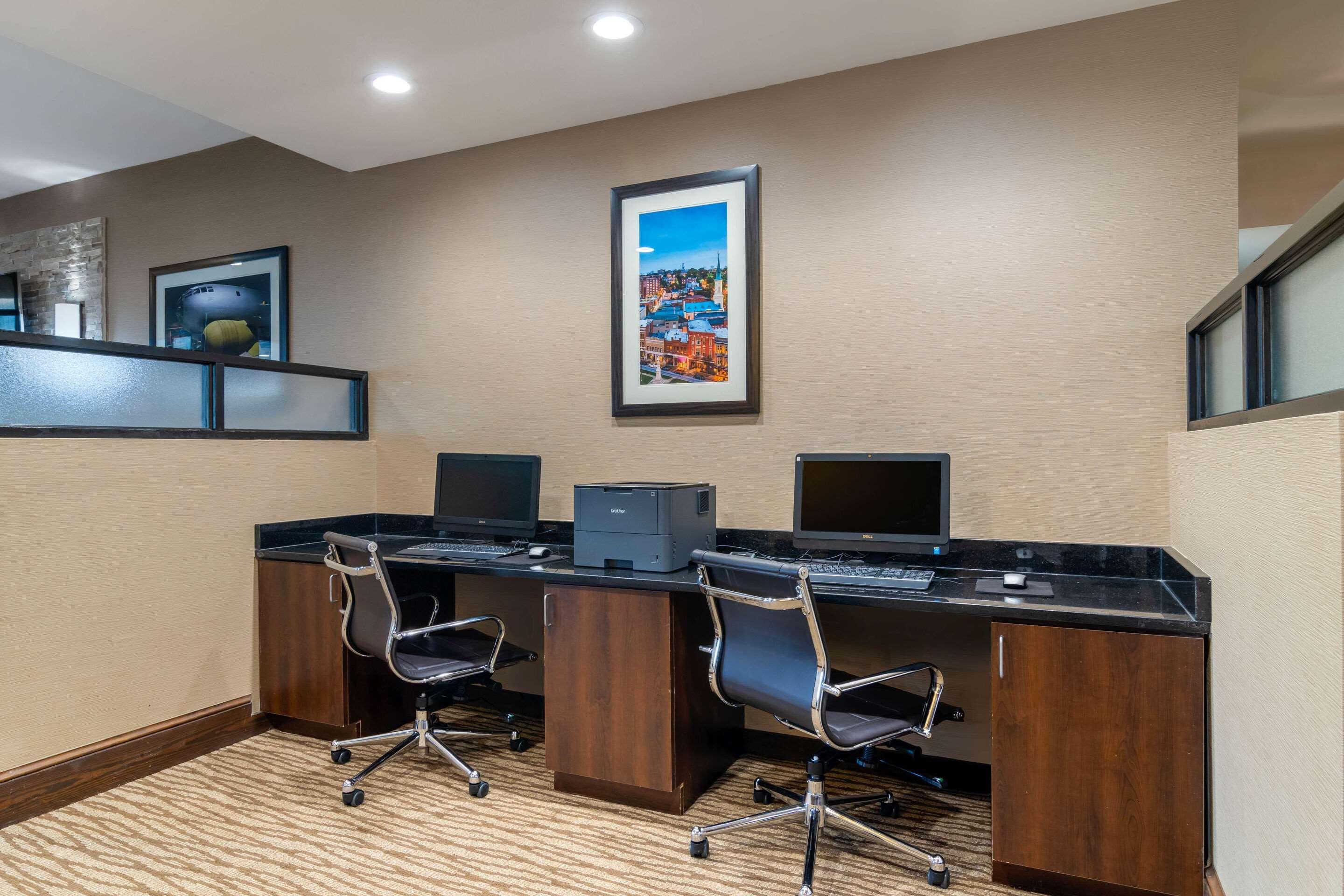 Comfort Suites Byron Warner Robins Exterior photo