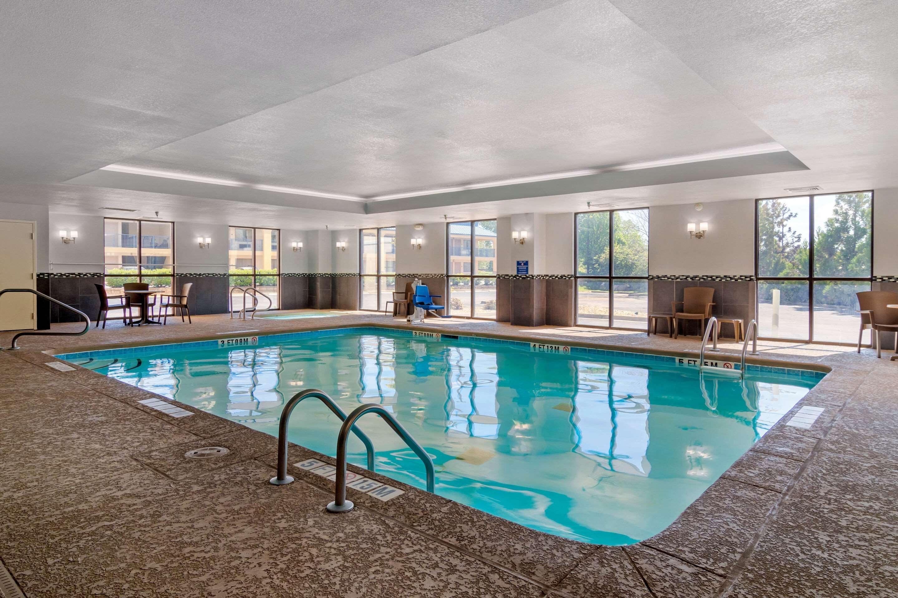 Comfort Suites Byron Warner Robins Exterior photo